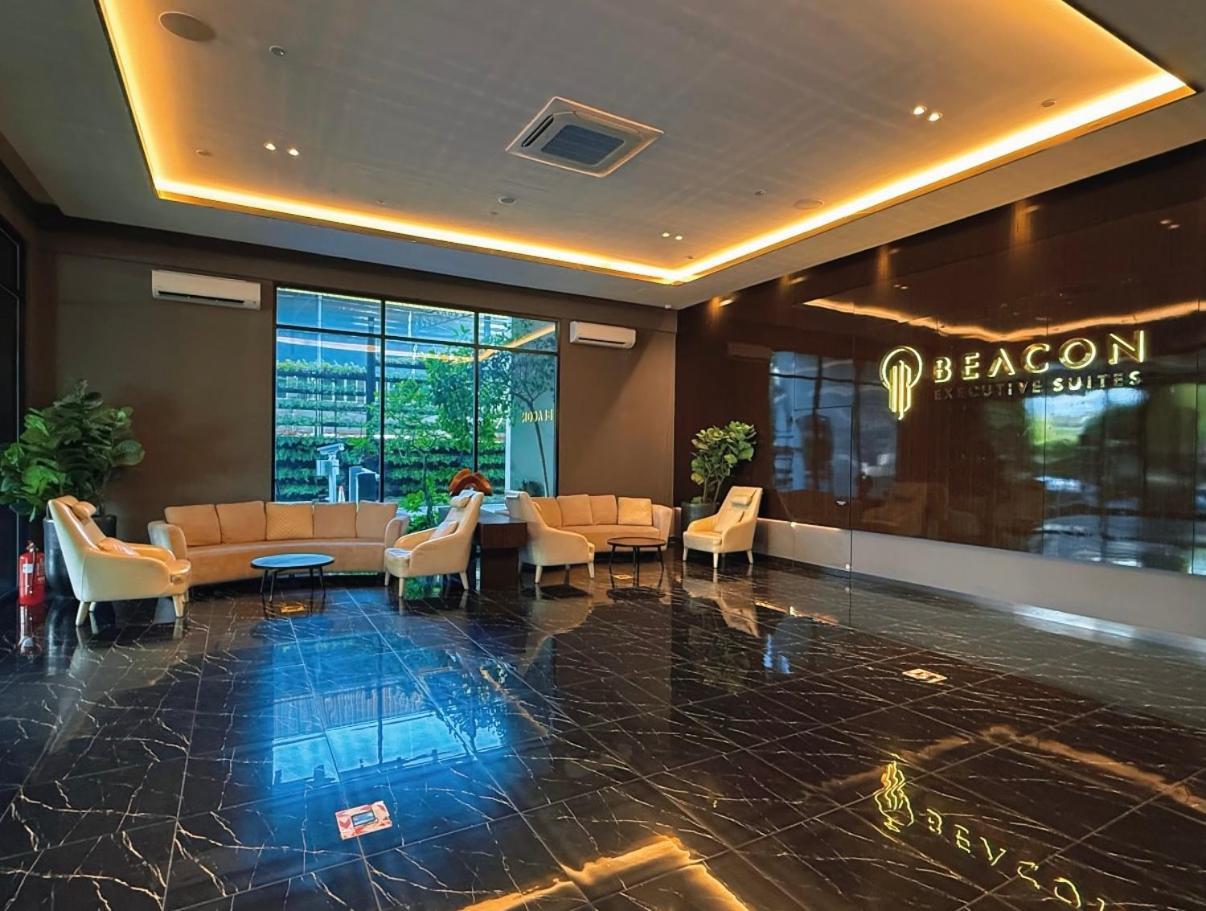 Beacon Executive Suite - City View - By Iz Джорджтаун Экстерьер фото