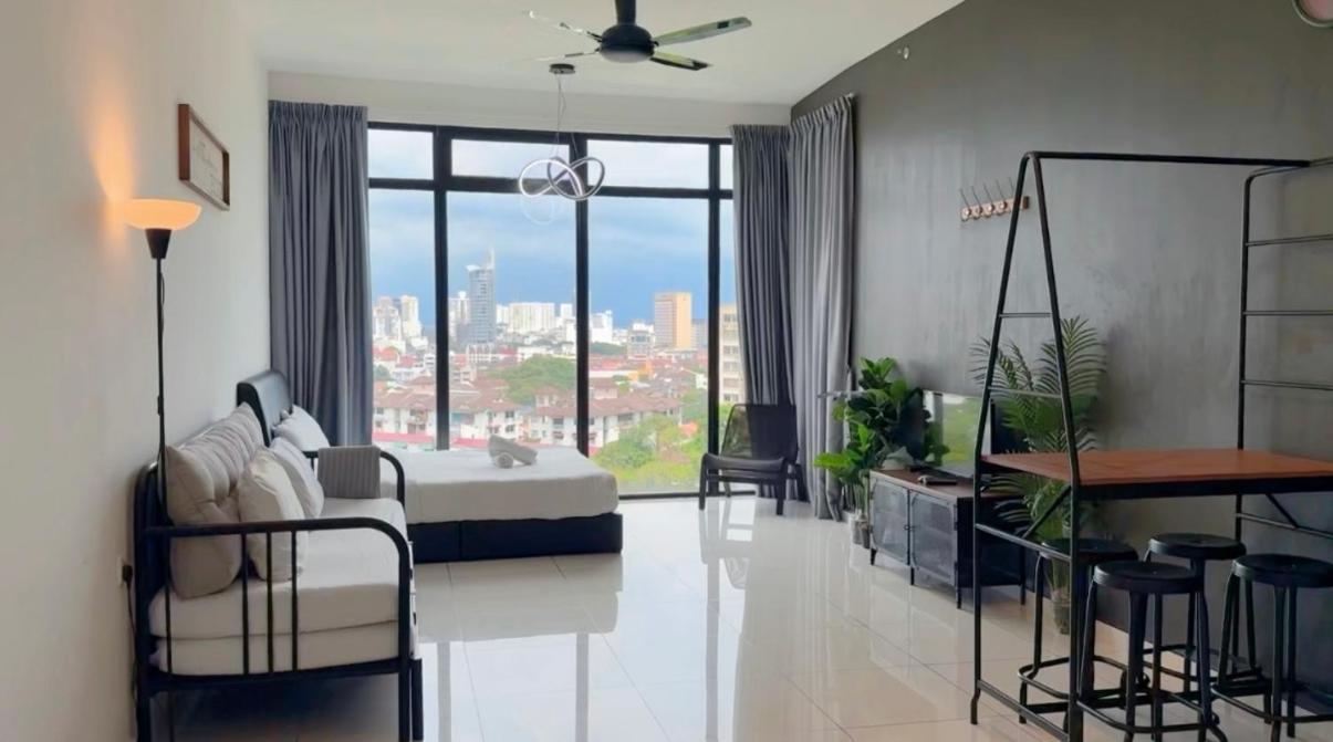 Beacon Executive Suite - City View - By Iz Джорджтаун Экстерьер фото